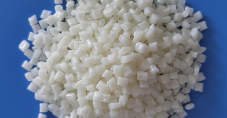 noryl-plastic-granules